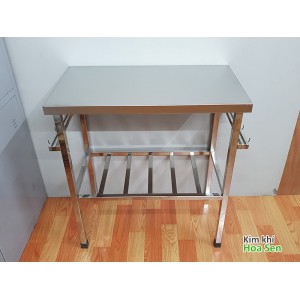 Bàn chặt 2 tầng nhỏ có cài dao