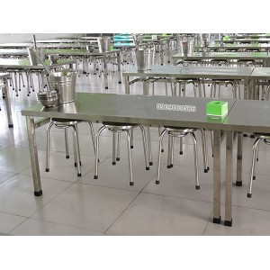 Bàn ăn inox có giá treo ghế