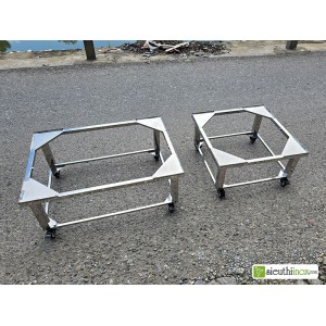 Chân inox kê tủ lạnh có bánh xe