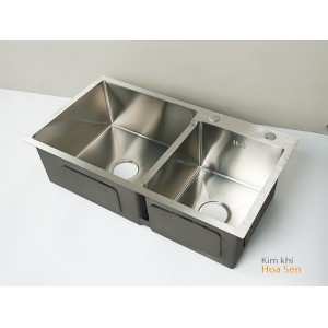 Chậu rửa bát handmade 2 hố lệch, cr-8245L Chậu rửa bát handmade 2 hố lệch, cr-8245L