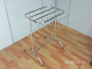 Giá treo khăn có móc