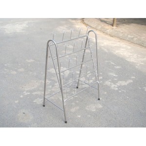 Giá úp cốc trường học