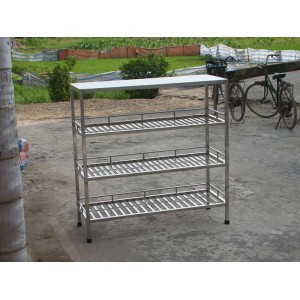 Kệ inox 4 tầng có lan can