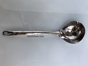 Muôi múc canh inox hình mặt người