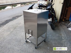 Thùng đựng gạo inox có bánh xe