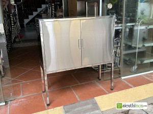 Tủ inox đựng bát đĩa loại có chân cao, 90x35