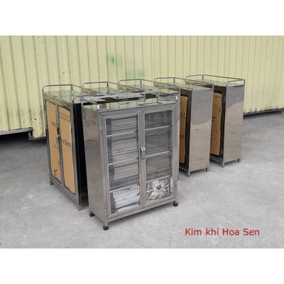 Tủ úp ca cốc trường học, có lan can