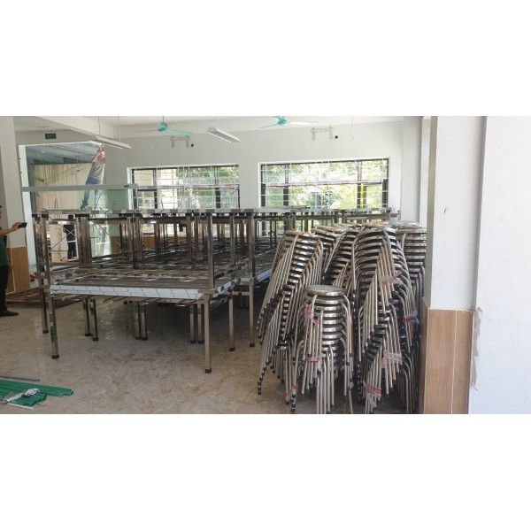 Xuất bàn ghế ăn inox cho trường học ở Hạ Long, Quảng Ninh