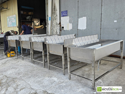 Xuất xưởng lô chậu rửa, bồn rửa công nghiệp 1 hố cho khách hàng ở Quảng Ninh
