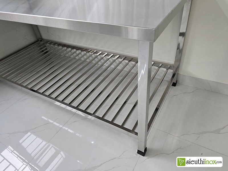 Bàn soạn chia inox 2 tầng  có giá nan