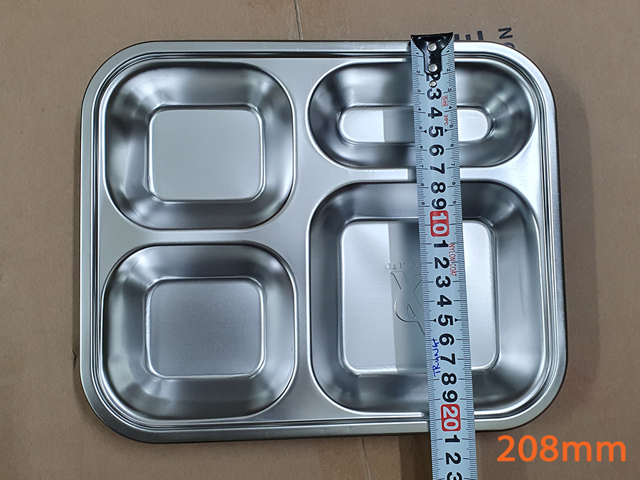 kích thước khay cơm inox 4 ngăn nhỏ dùng cho học sinh mầm non tiểu học