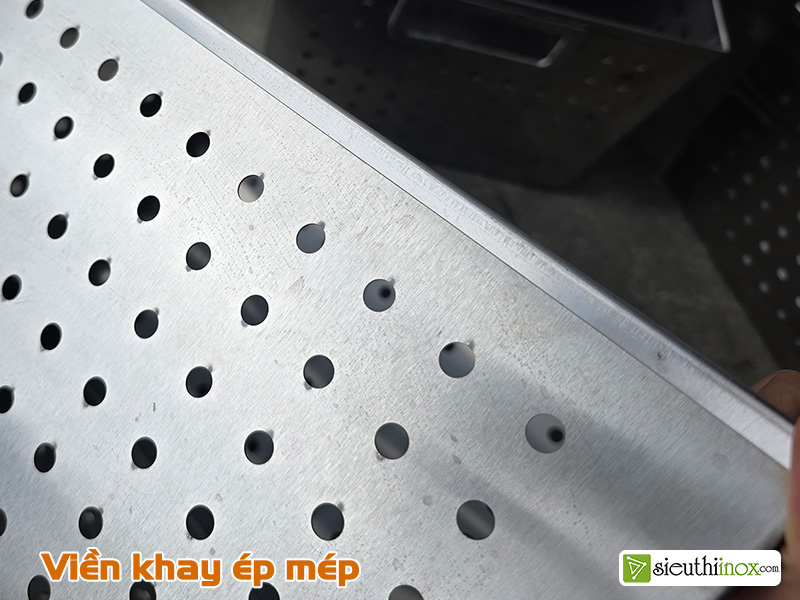 Khay inox lỗ thoáng
