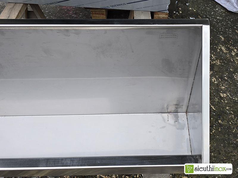 máng tiểu inox treo tường