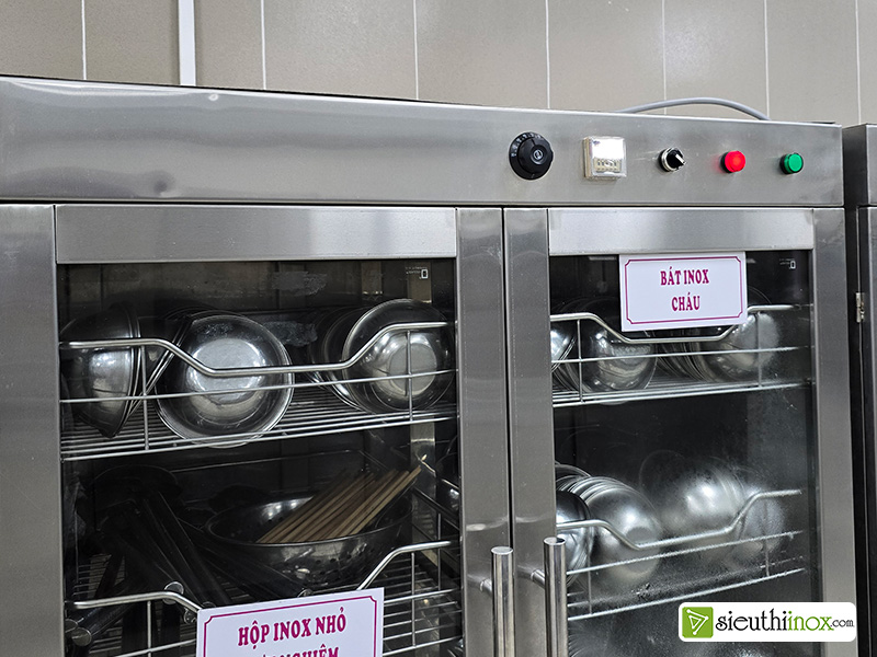 Tủ sấy bát đĩa inox bếp ăn, có bánh xe